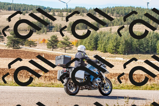 20251012112124_-R020153_r2