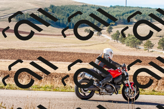 20251012112136_-R020157_r2