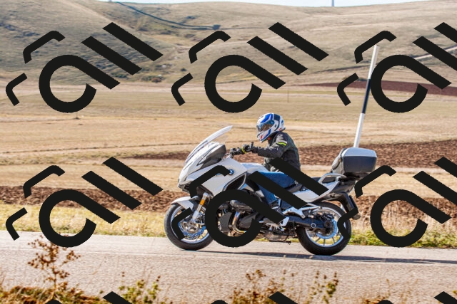 20251012112326_-R020178_r2