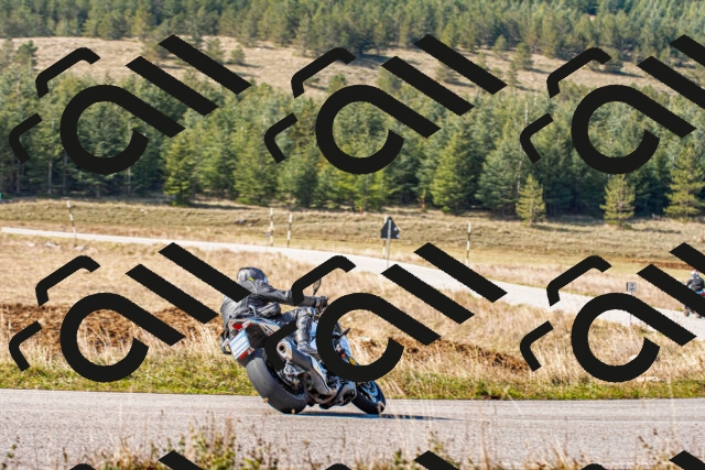 20251012113456_-R020232_r2