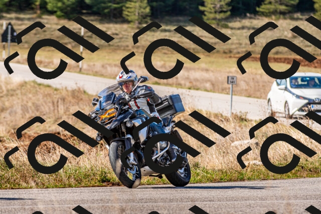 20251012113716_-R020262_r2