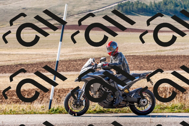 20251012113810_-R020285_r2