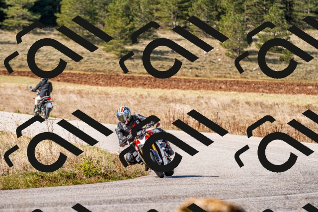 20251012114239_-R020325_r2