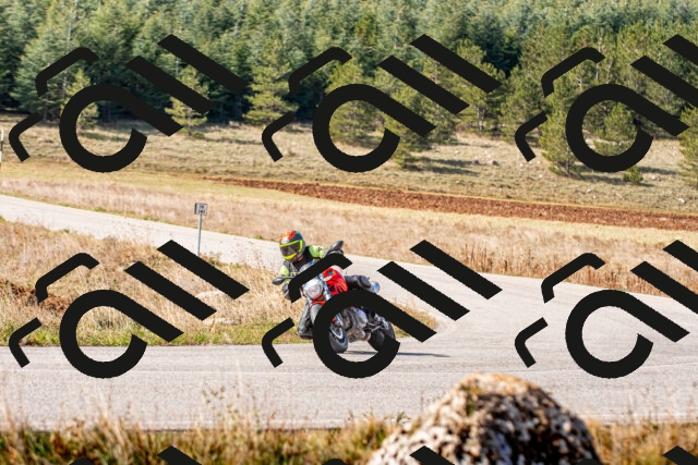 20251012114340_-R020336_r2