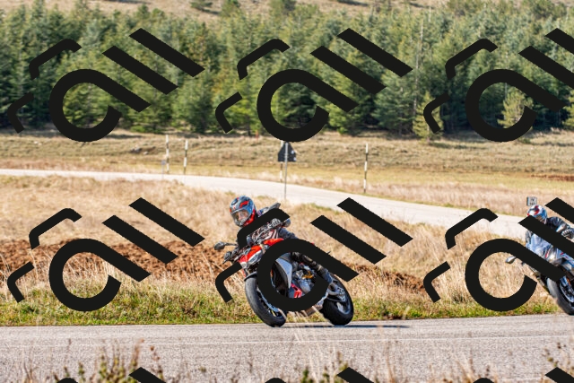 20251012114450_-R020345_r2