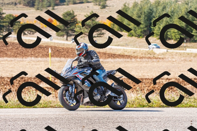 20251012114451_-R020348_r2