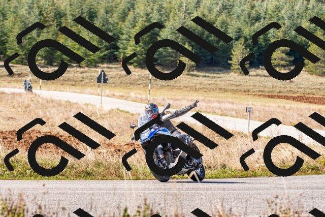 20251012114502_-R020355_r2