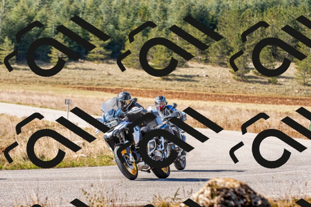 20251012114505_-R020360_r2