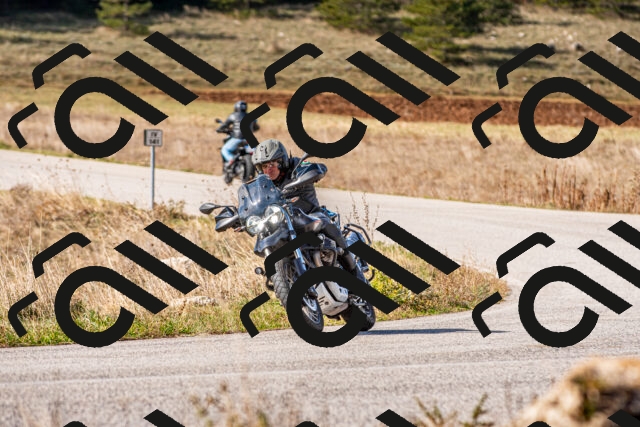 20251012114708_-R020432_r2