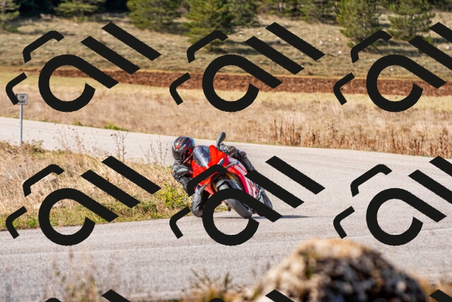 20251012114755_-R020436_r2