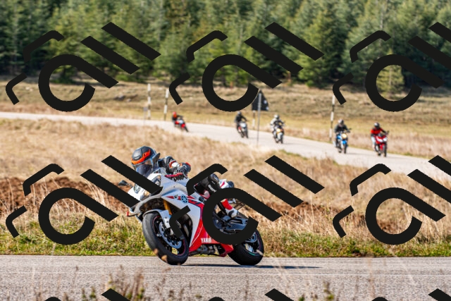 20251012114801_-R020448_r2