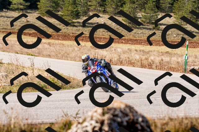 20251012114846_-R020478_r2