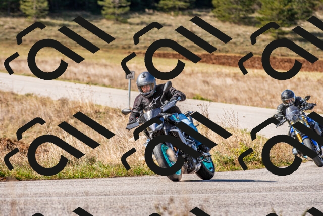 20251012114908_-R020487_r2