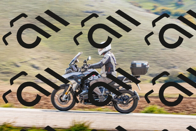 20251012123331_-R020574_r2