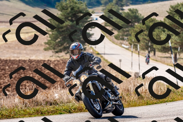 20251012123910_-R020616_r2