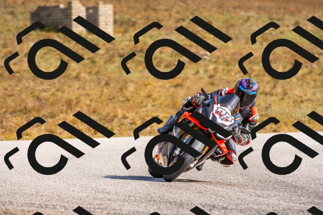 20251012125420_-R020714_r2