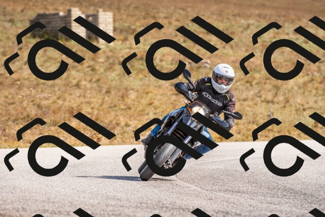 20251012125944_-R020727_r2