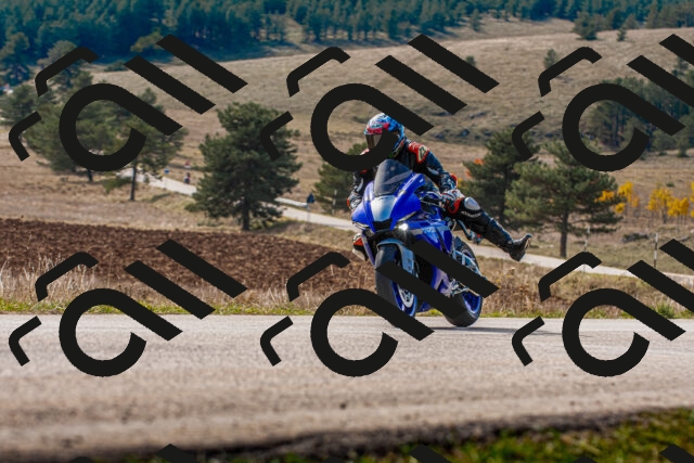 20251012131858_-R020800_r2