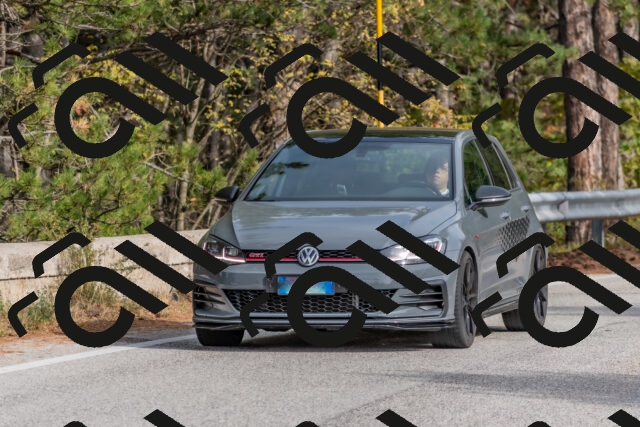 202511021133-DSC_8833_c4_