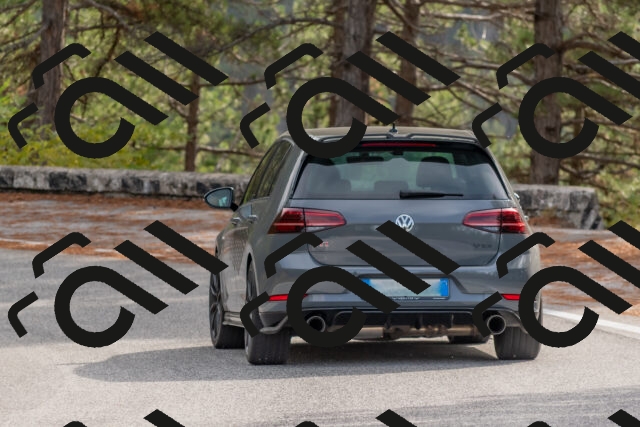 202511021133-DSC_8841_c4_