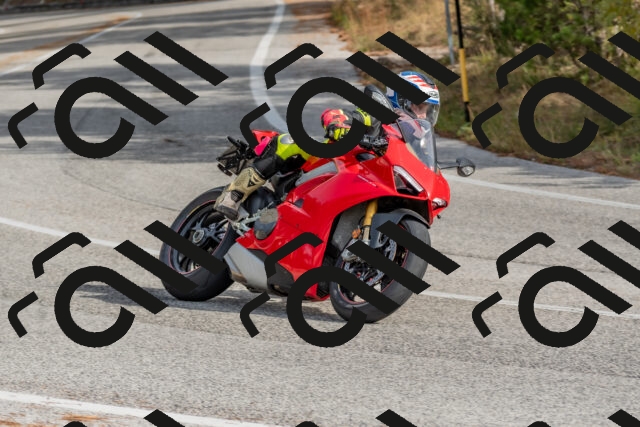 202511021141-DSC_8857_c4_