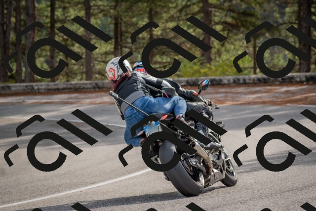 202511021141-DSC_8864_c4_