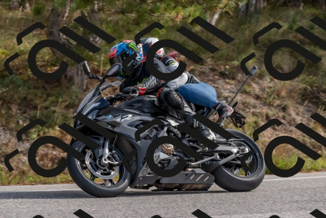 202511021143-DSC_8877_c4_