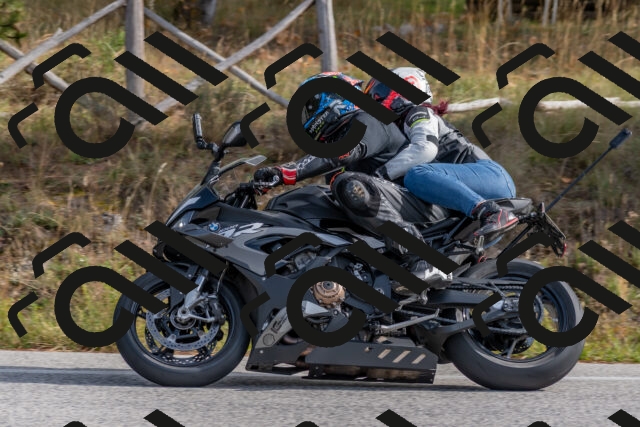 202511021143-DSC_8878_c4_