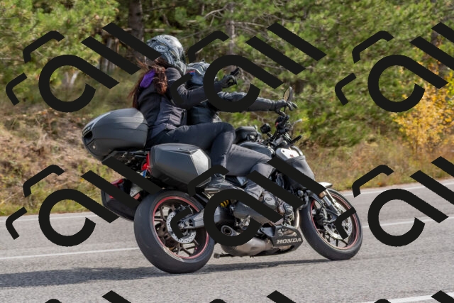 202511021143-DSC_8889_c4_