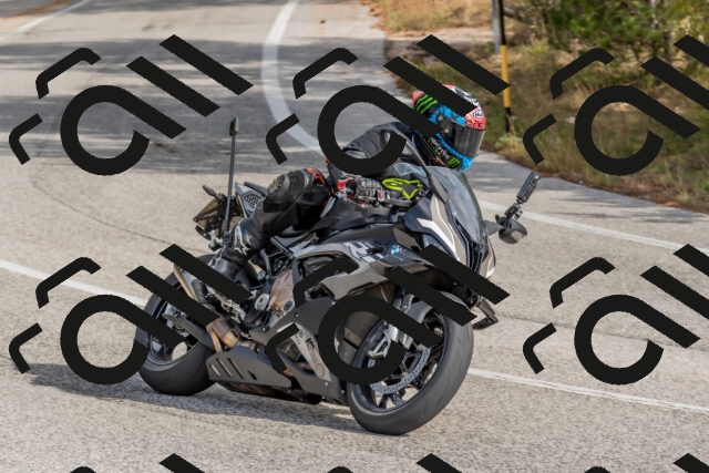 202511021147-DSC_8910_c4_