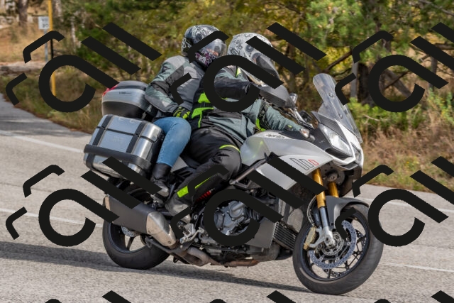 202511021159-DSC_8945_c4_