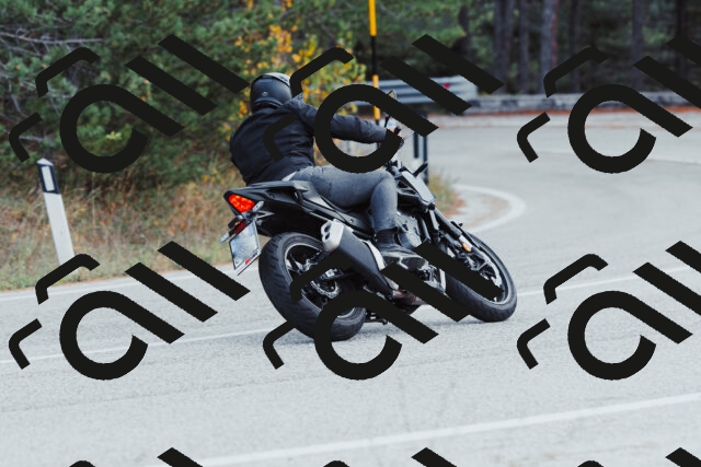 202511021423-_04A3800_c3