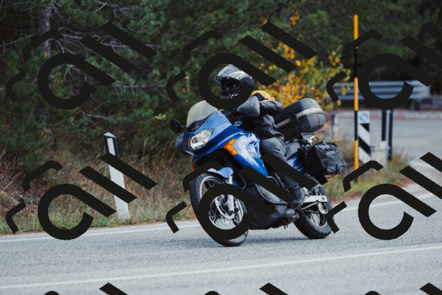 202511021427-_04A3838_c3