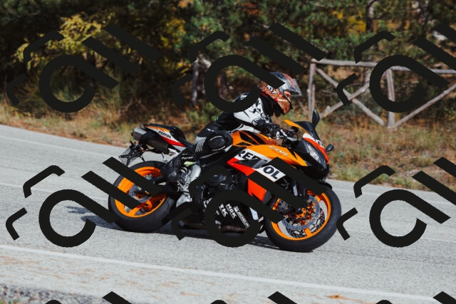 202511021451-_04A3901_c3