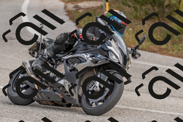 202511021209-DSC_8982_c4_