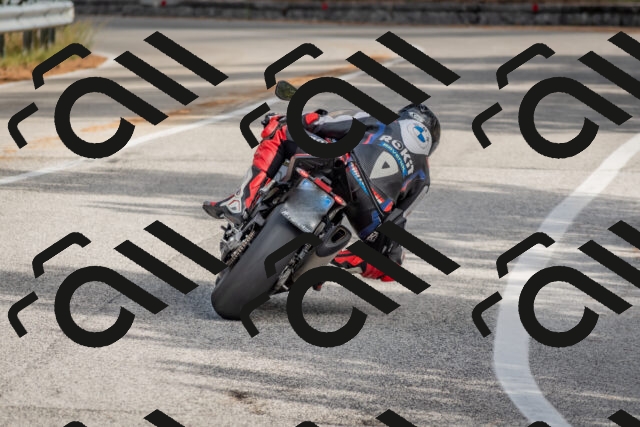 202511021221-DSC_9025_c4_