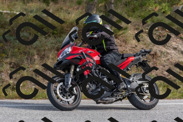 202511021230-DSC_9062_c4_