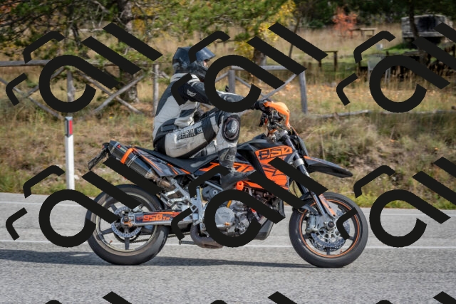 202511021232-DSC_9088_c4_