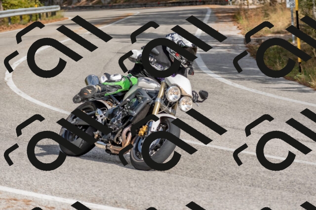 202511021251-DSC_9202_c4_