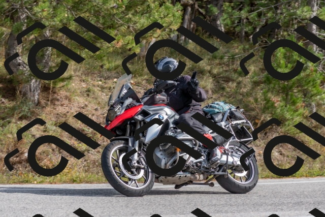 202511021251-DSC_9213_c4_