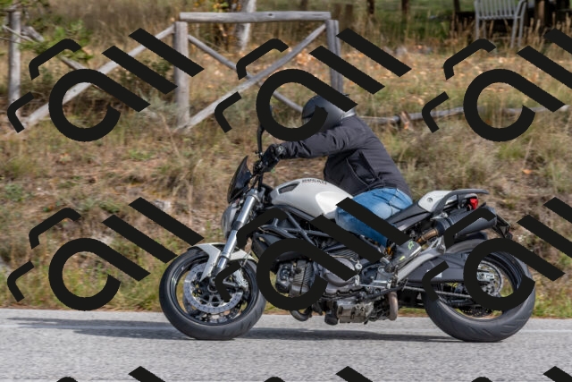 202511021257-DSC_9250_c4_