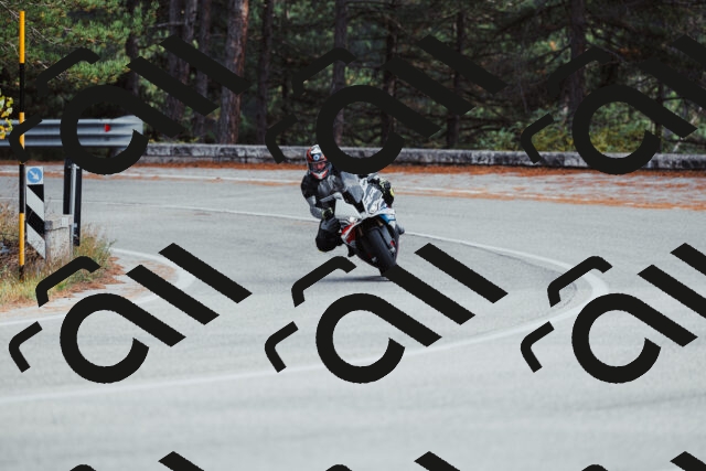 202511021551-_04A4054_c3