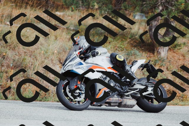 202511021551-_04A4057_c3