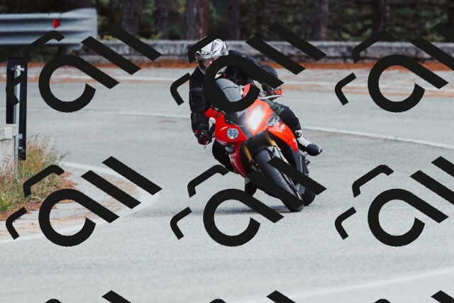 202511021551-_04A4059_c3