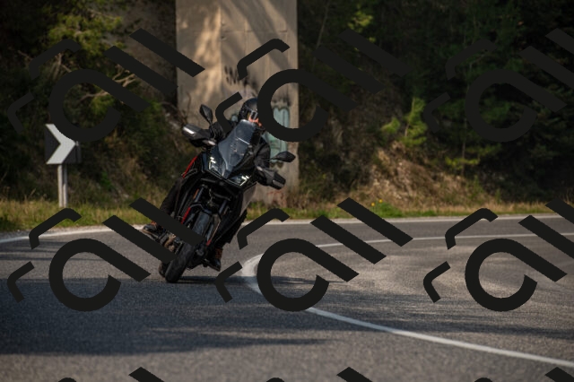 202602281225-M22_0421_m2_