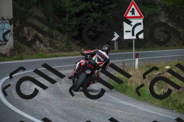 202602281343-M22_0569_m2_