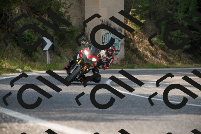 202602281348-M22_0572_m2_