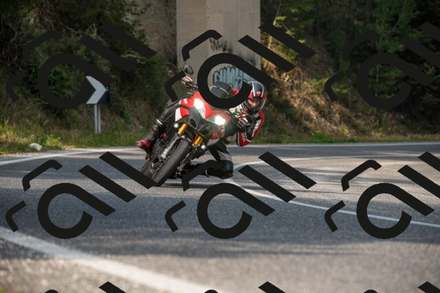 202602281348-M22_0573_m2_