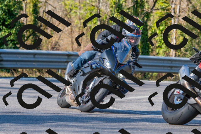 20260228095748-R01_1228_R1