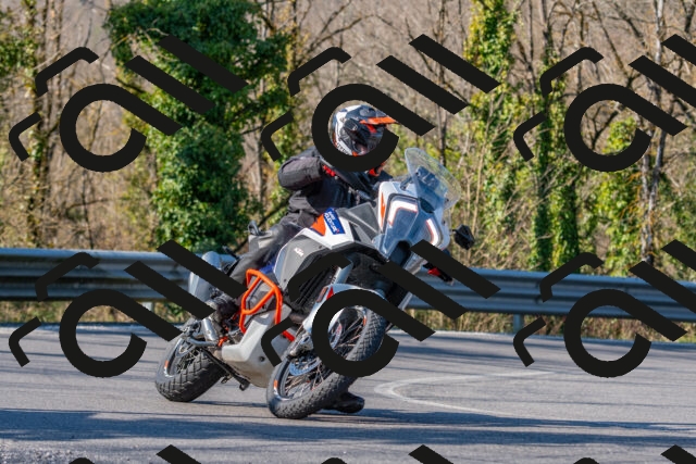 20260228114544-R01_1652_R1